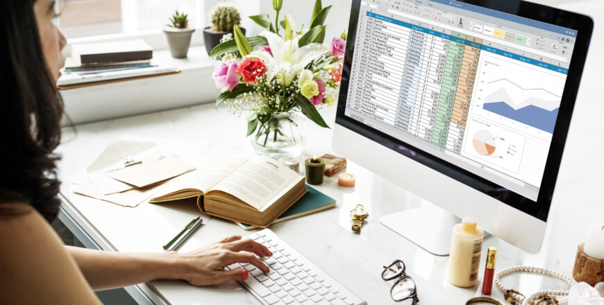 Data Information Report Statistics Strategy Concept